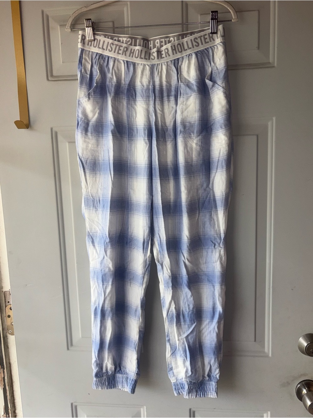 Hollister blue/white plaid lounge pants size M